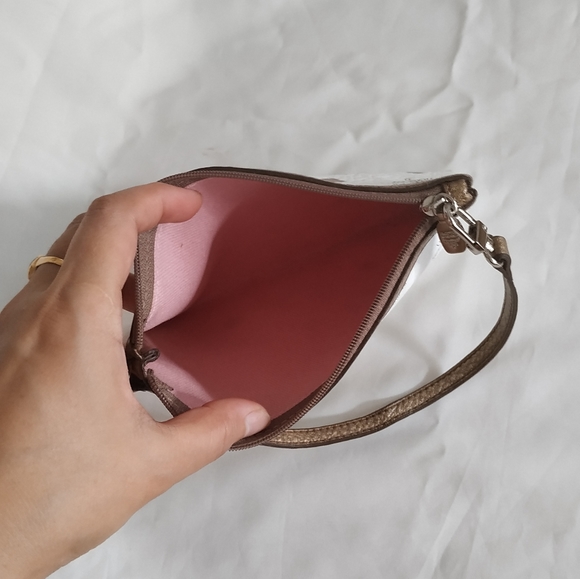 Authentic MCM Vicetos Small Pouch - Picture 2 of 5